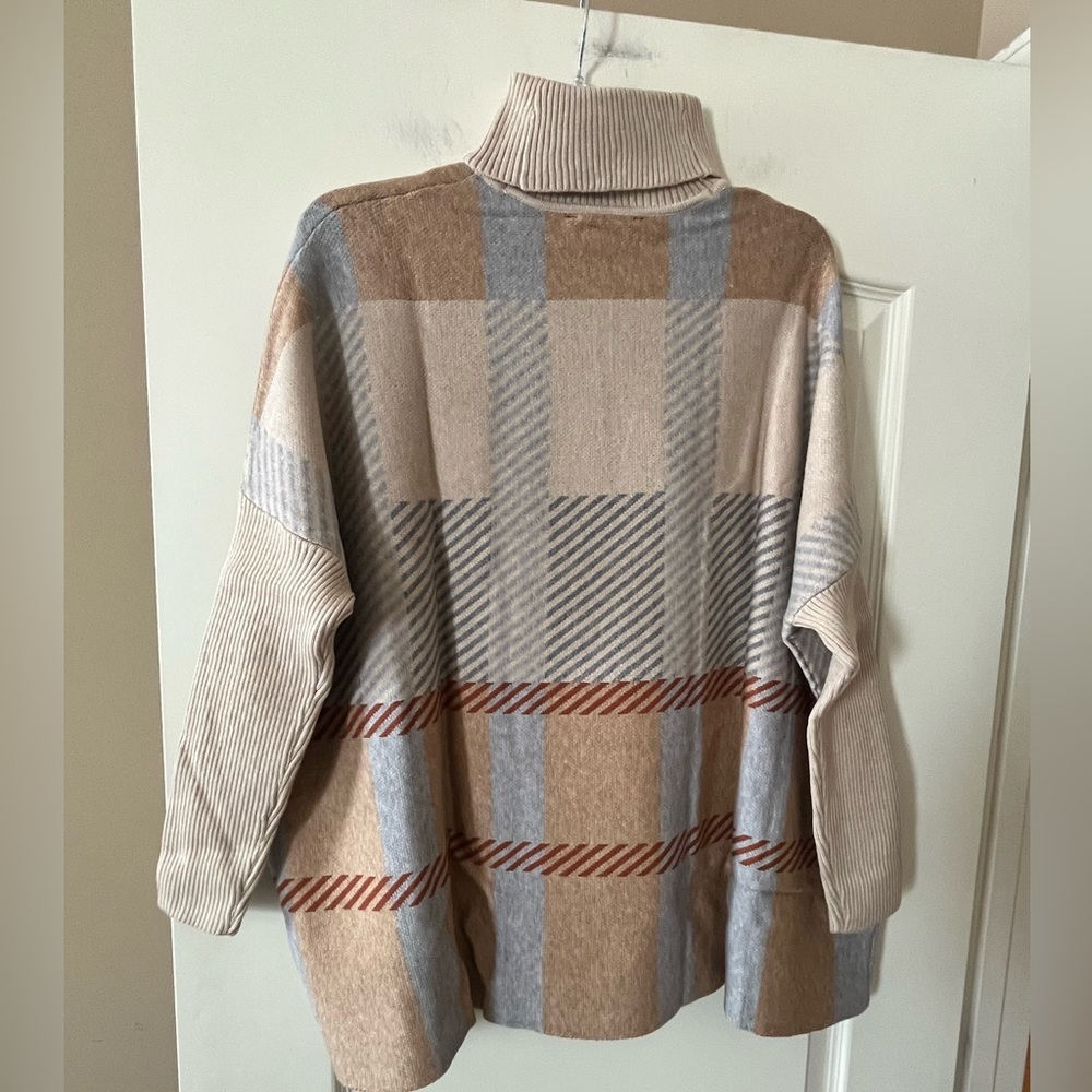 Joseph A. Plaid Turtleneck Oversized Poncho Designer Sweater Size Large - Picture 5 of 15